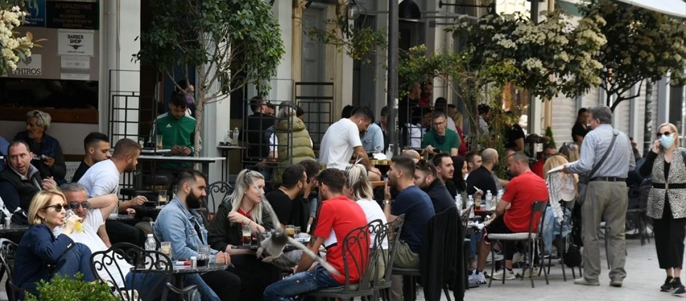 Έρχονται νέες… καταστάσεις: Οι Αστυνομικοί θα ελέγχουν τους πελάτες στην εστίαση εάν έχουν εμβολιαστεί!